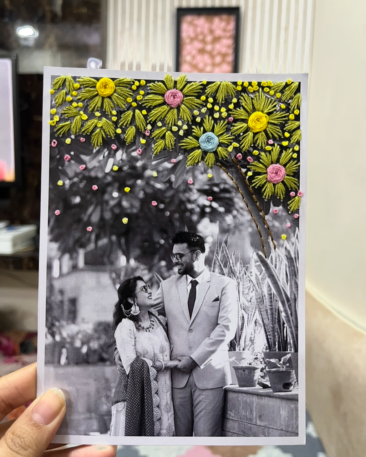DENSE EMBROIDERY PHOTO FRAMES