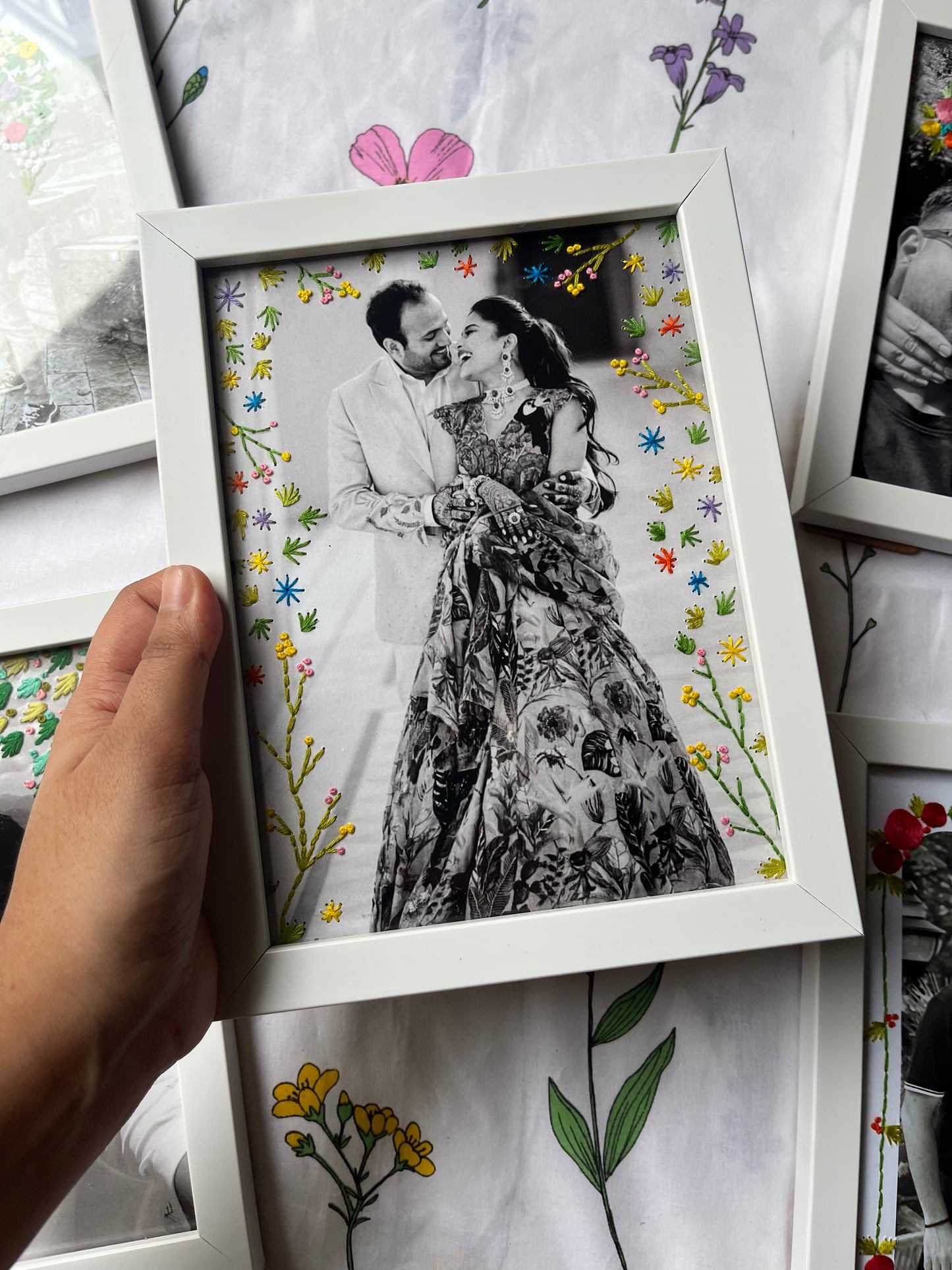 RETRO EMBROIDERY FRAMES