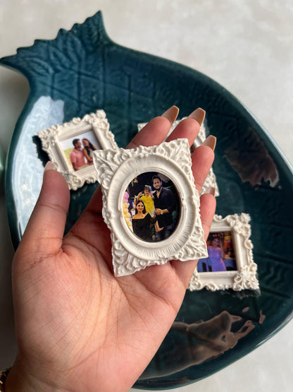 VINTAGE FRAME MAGNETS